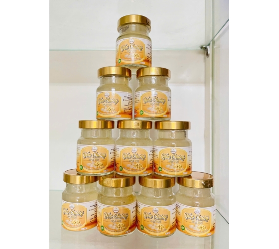 Yến chưng hạt sen